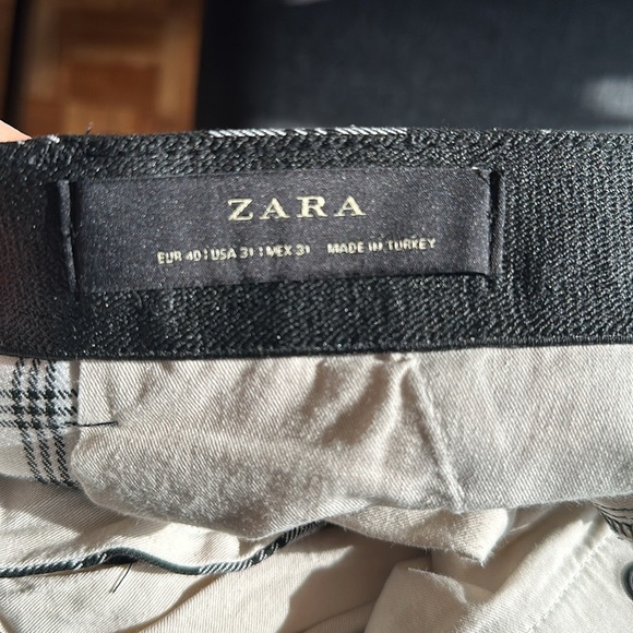 ZARA - PANTS - Picture 2 of 2